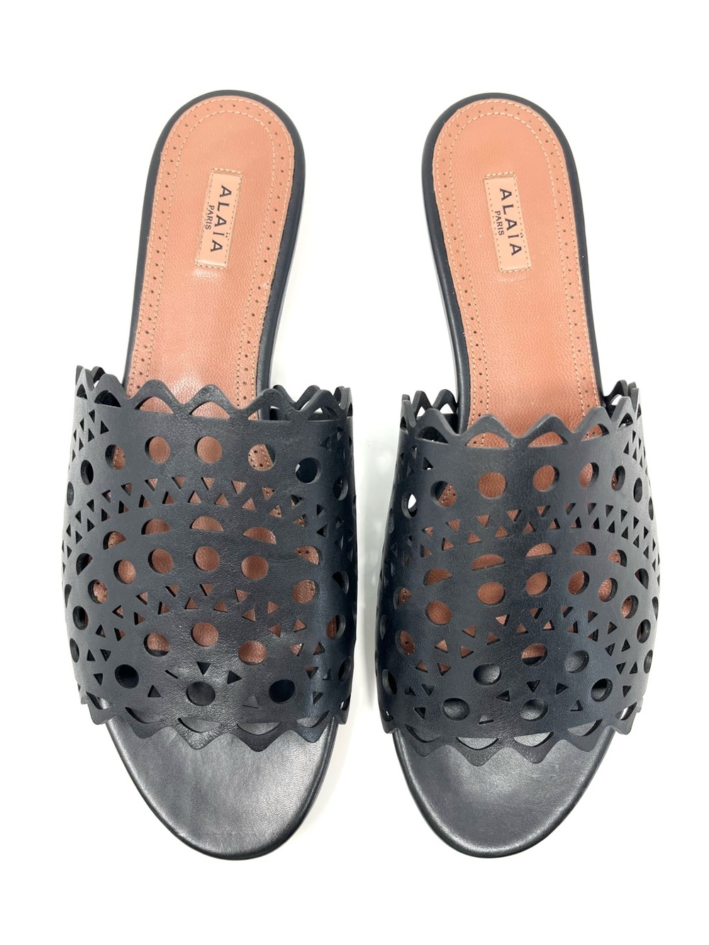NEW Alaia Vienne Black Leather Laser Cut Flat Sandals Slides Flats Shoes 41 11